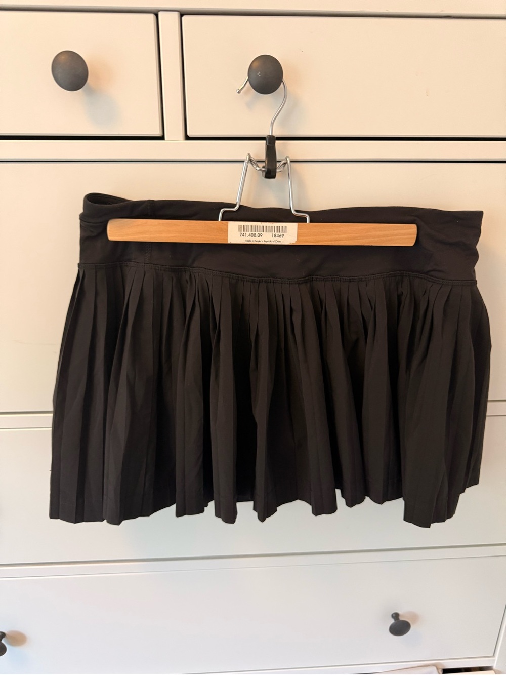 Lululemon Pleat To Street Skirt Black Tennis Pickle Ball Skort Size 8